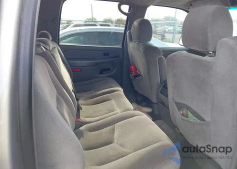 2004 GMC Yukon Xl 1500 Sle z USA, uszkodzony, nr VIN 3GKEC16Z84G269717